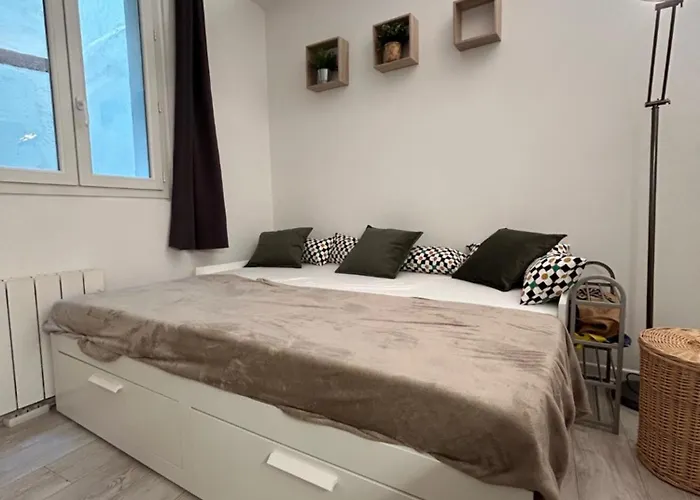 Appartement Au Charme Des Carmes - T1 Sur Cour - Métro A&b Toulouse